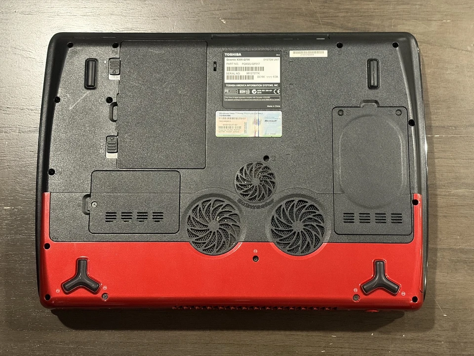Toshiba Qosmio X305-Q705 17" 2.0Ghz Intel Core 2 Duo 9700M GTS 4GB RAM 500GB HDD - Image 3 of 4