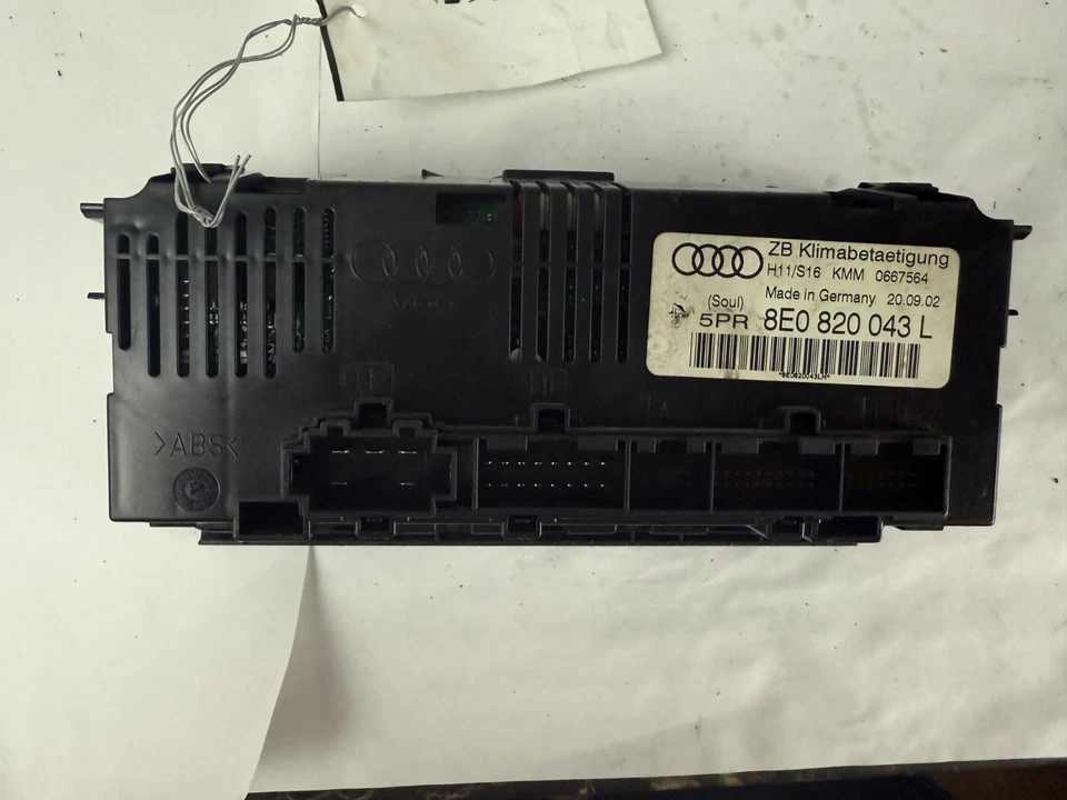 2002 - 2008 Audi A4 temperatura AC unidade de controle de aquecedor climático 8E0-820-043 fabricante de equipamento original - Imagem 3 de 4