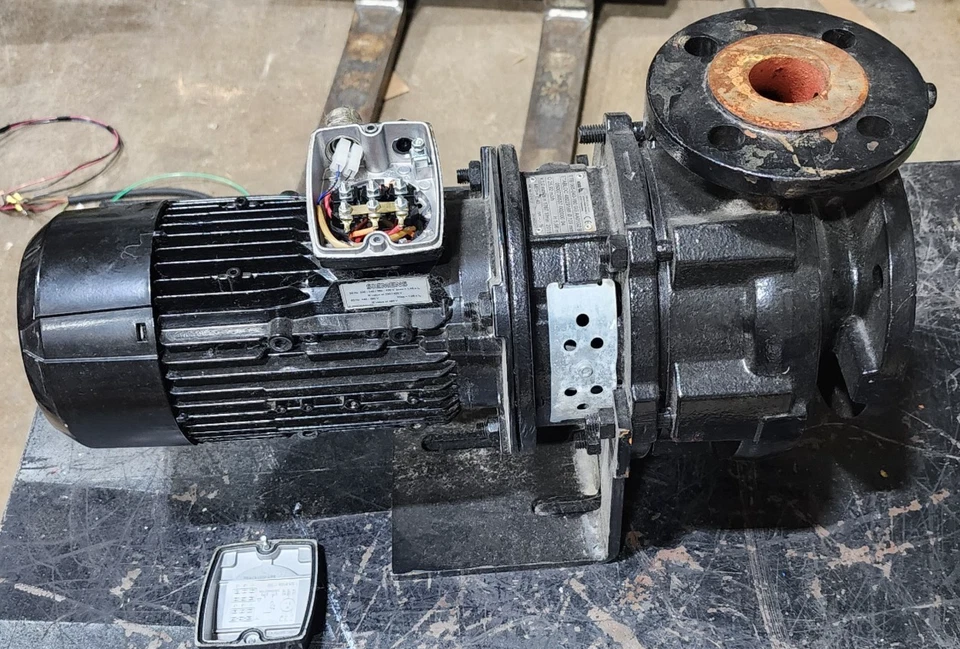 KSB 065-040-160 Etabloc Pump & Siemens 1AC3083B 1HP Motor 115GPM #1[Z2S5] - Image 3 of 4