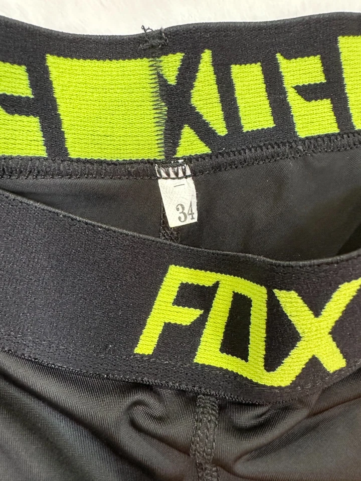 Pantalones cortos de ciclismo acolchados Fox Racing para hombre talla 34 negros con gamuza azul Foto 4 de 4
