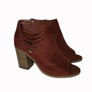 rust colored booties