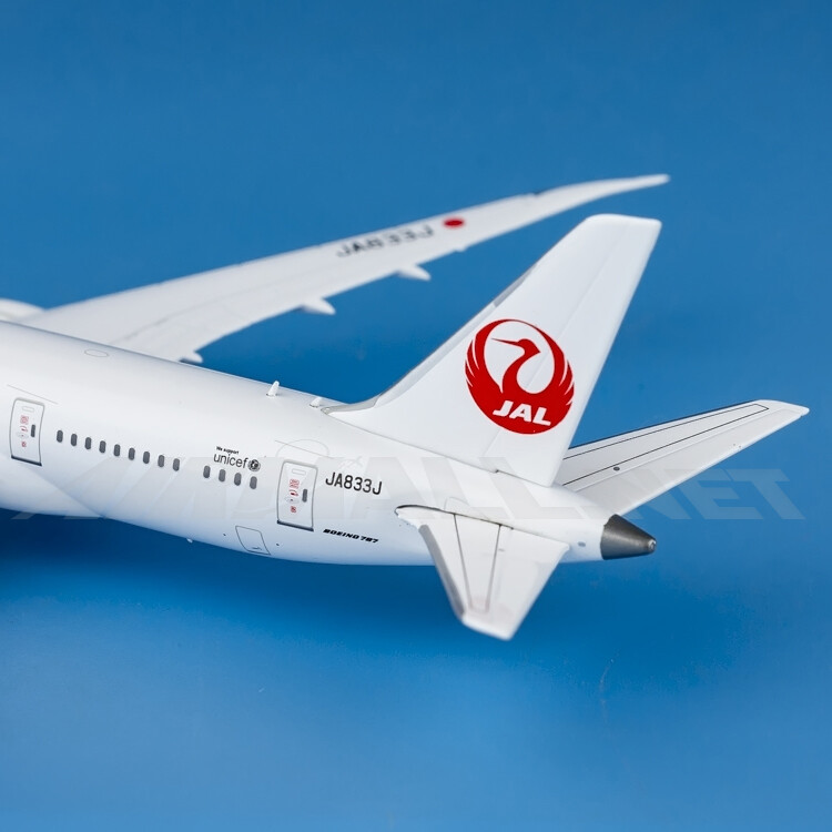 1:400 JC Wings Japan Airlines Boeing 787-8 Airplane Diecast