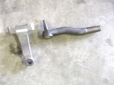 3133S8495 MERITOR ROCKWELL TRUCK FRONT AXLE STEERING ARM ASSEMBLY