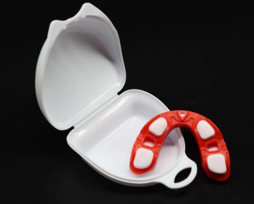 New Men Mouth Guard Shield Case Teeth Grinding Boxing MMA Sport Teeth Protection - Picture 9 of 31