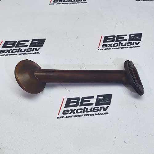 Oil pan strainer pipe