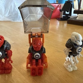 4 - LEGO Furno Mini Red Armor 44029 Blue Head Hero Factory Bionicle Minifigures