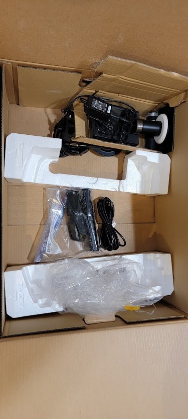 Epson Home Cinema 5030UBe 1080p 3D 3LCD Home Theater Projector