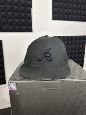 New Era Atlanta Braves Blackout Fitted Hat 7 1/2 MLB All Black 59FIFTY Cap
