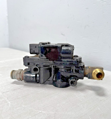 2023 FREIGHTLINER CASCADIA Wabco ABS Modulator Solenoid Valve 472 196 046 0 037