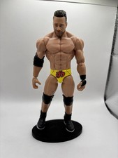 2023 WWE WWF Mattel LA Knight Basic Series 141 Wrestling Figure Chase Yellow