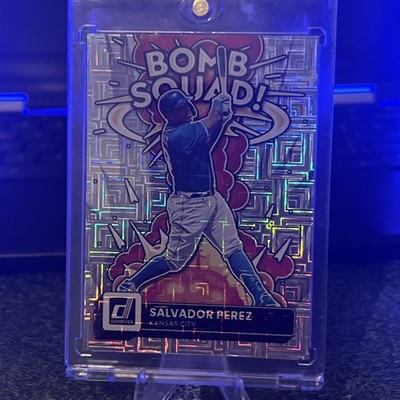 2022 Panini Donruss Bomb Squad Vector  Holo Salvador Perez #BS-1 9o3