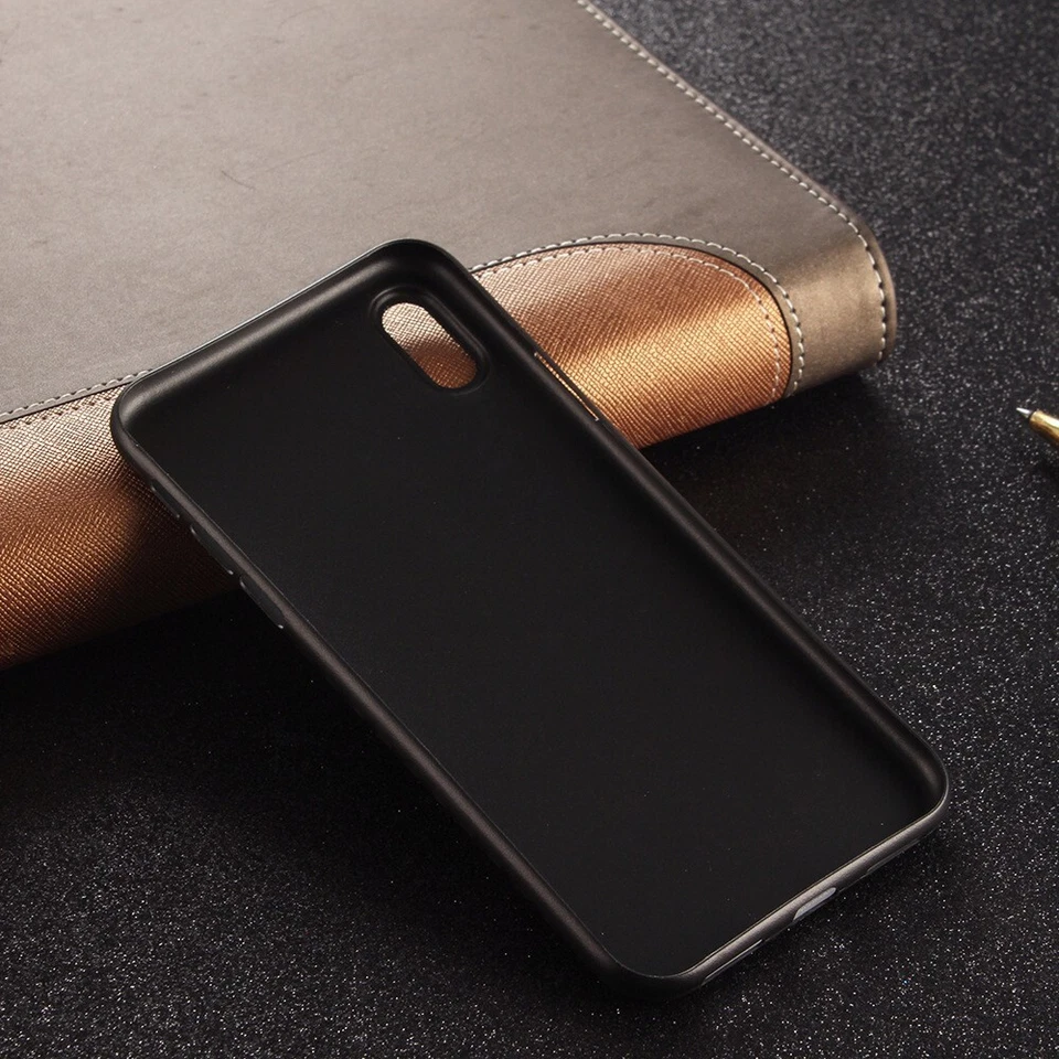 Funda rígida ultra delgada con patrón de fibra de carbono para iPhone 7 a iPhone 12 Foto 3 de 3