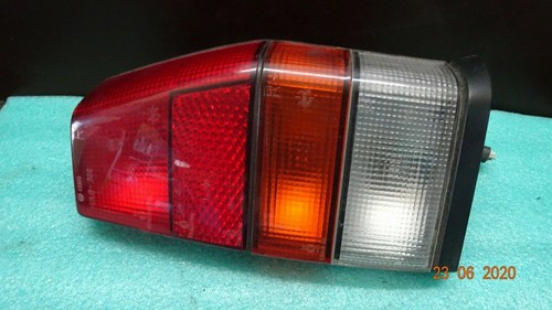 VW Polo Rücklicht rechts 867945112 B / 867945257 A