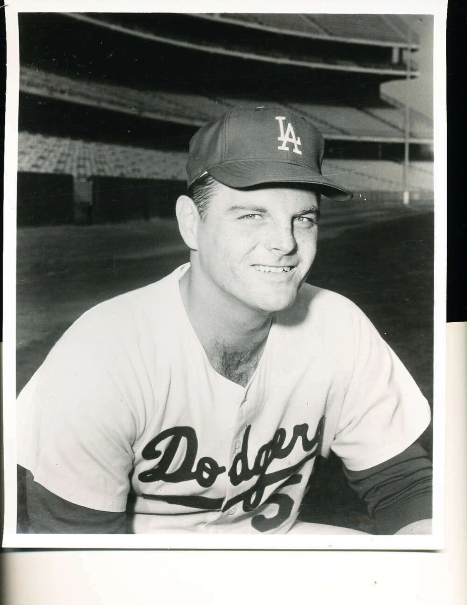 Bob Lee Los Angeles Dodgers 8x10 vintage team issued photo