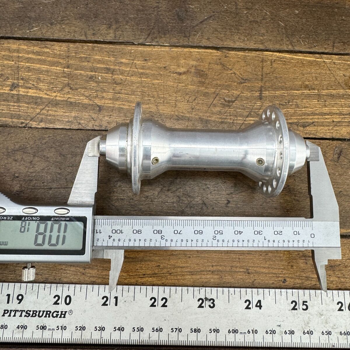 Vintage WTB Grease Guard Front Hub 32 Hole Wilderness Trail Vintage WTB Grease Guard Front Hub 32 Hole Wilderness Trail
