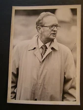 Glossy Press Photo 10/30 Gil "Cool Wheels" Drake of Liberty Mutual Skid School