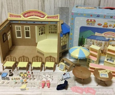 calico critters cafe