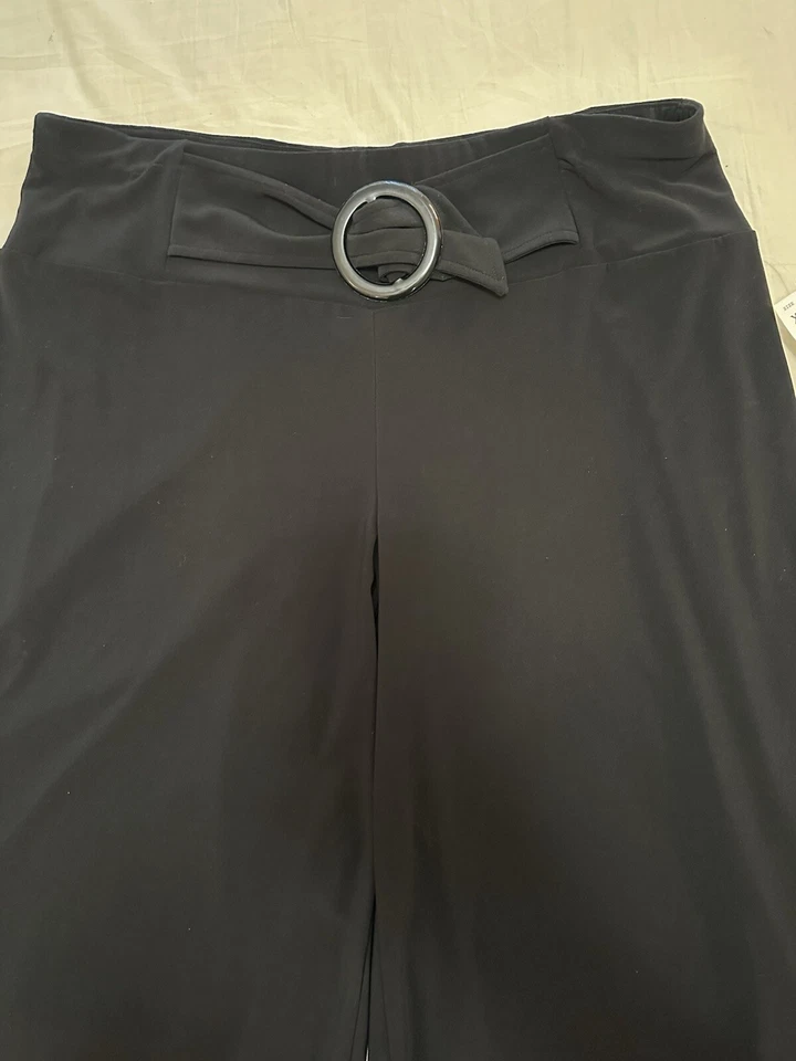 Studio 1940 Women's Cropped Trousers Black Elastic Waistband & Faux Belt Buckle - Image 4 of 4