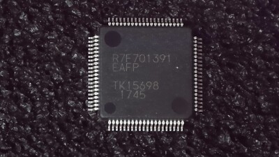 Renesas R7F701391EAFP RH850/P1L-C 32-bit Automotive MCU, LQFP-80, 120 MHz - New