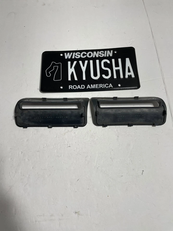 OEM Acura Legend 1986-1990 Fog Light Covers Grey Fog Light delete panel - Imagem 3 de 3