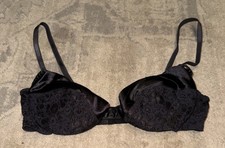 Maidenform 34B Rendezvous Black Lace Padded Push Up Pads Bra Style 8322 VINTAGE