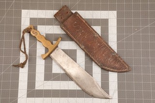 WWII Modified Australian D Guard "Ranger Knife" with Sheath