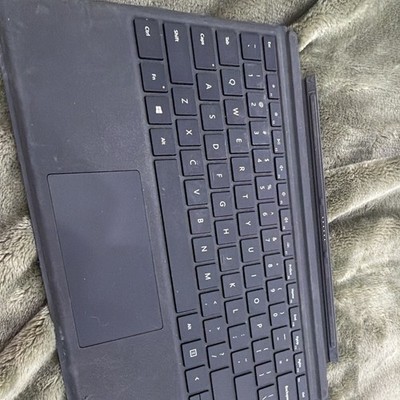 Microsoft Surface Keyboard 1725 91-Key Black Model 1725