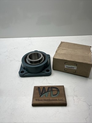 1 NEW DODGE 126196/ 124083 4 BOLT FLANGE W/ SCM 2-15/16'' BORE F4B-SCM-215