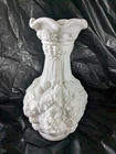 Vintage Imperial Milk Glass Milkglass White Berries Vase Old Farmhouse Flowers
