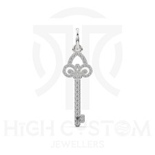 Colgante para mujer con dije de llave en corazón de moissanita real enchapado en oro de 14K