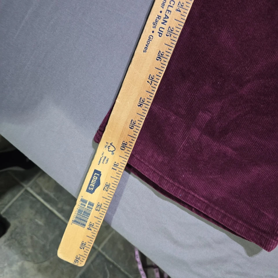 Calça Eddie Bauer de veludo perna reta tamanho 12 marrom borgonha - Imagem 2 de 4