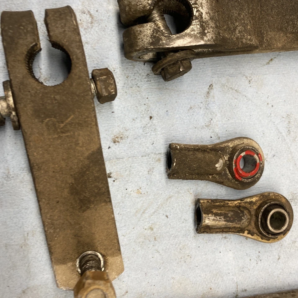 Braços de direção vintage John Deere 600 extremidades de haste de snowmobile anos 1970 300? 400? 440 - Imagem 2 de 4