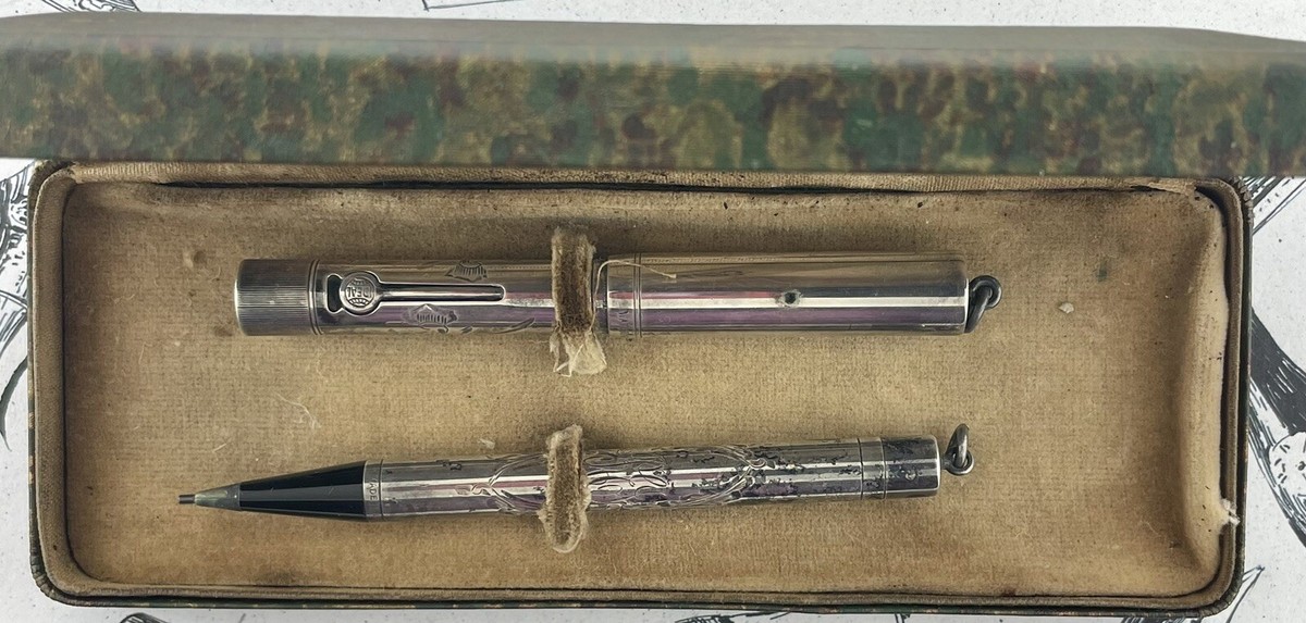 Waterman 452 1/2V Fountain Pen & Pencil ~ Scroll Pattern ~ New Sac