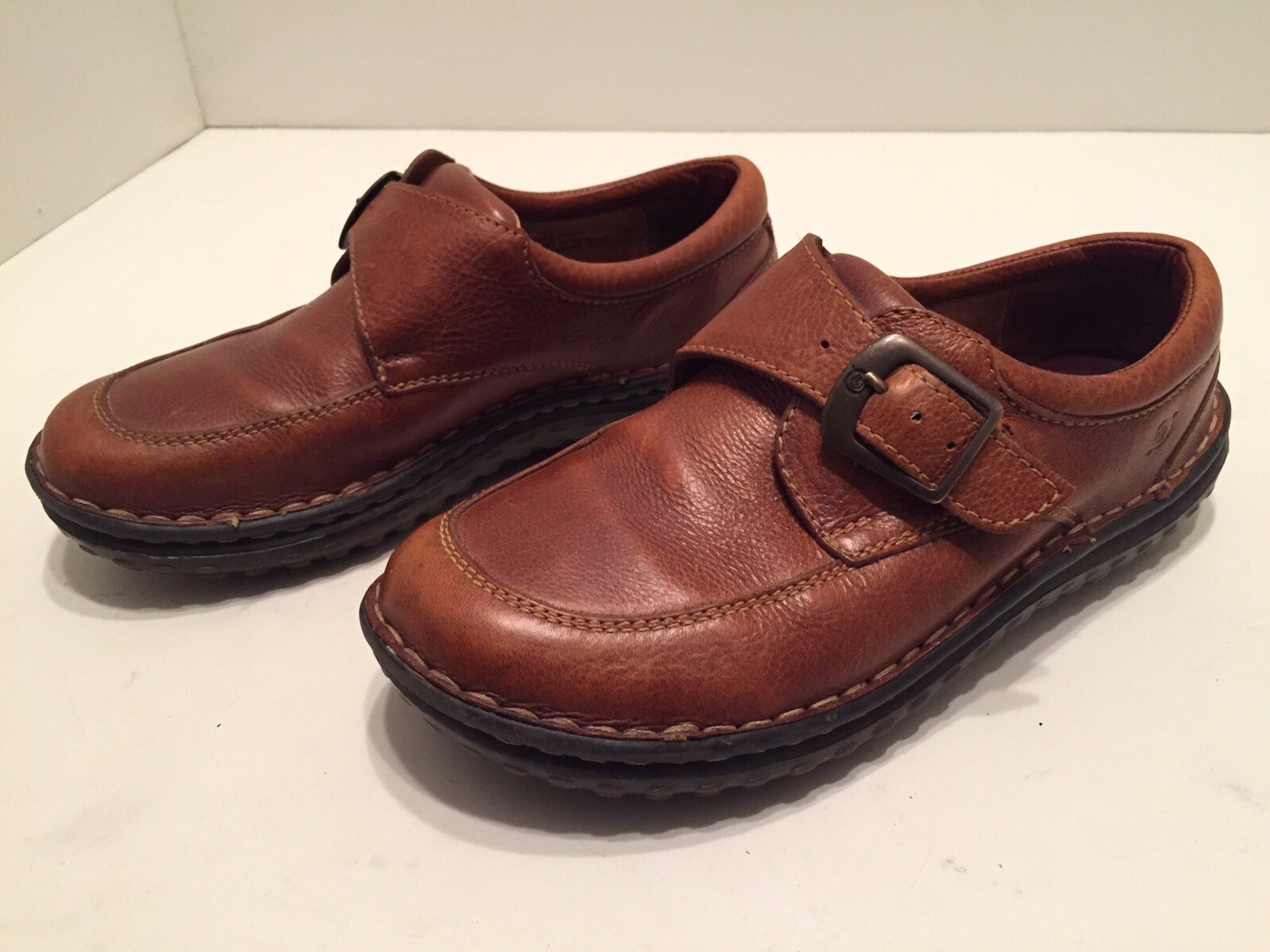 Born Loafers Brown Pebbled Leather 