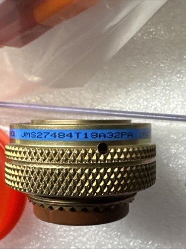 MS27484T18A32PA AMPHANOL POWELL Circular MIL Spec Connector 32P Size 18 W/PINS - Picture 3 of 9