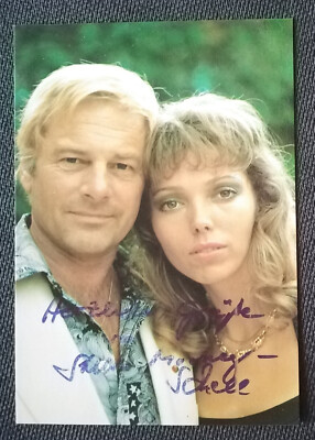 11788 Stella Mooney Schell Autogrammkarte original signiert