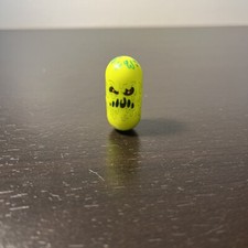  84 Blob Bean Mighty Beanz Moose Collectible Toy