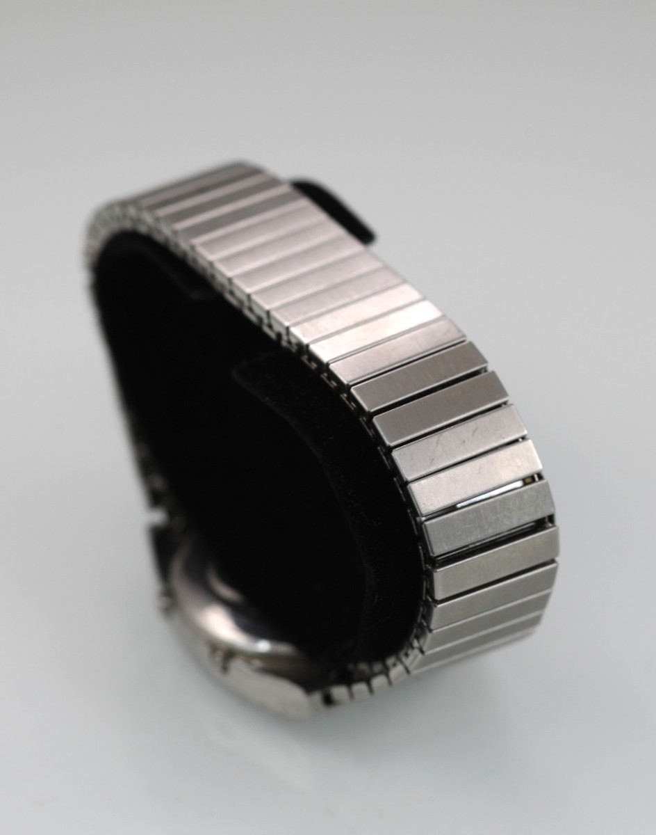 Seiko Watch Men World Time Silver Stainless St 30m Batt Alarm