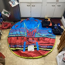 Tube de ski tractable Sunset 3 par HO sports nautiques NEUF AVEC 2 gilets de sauvetage neufs