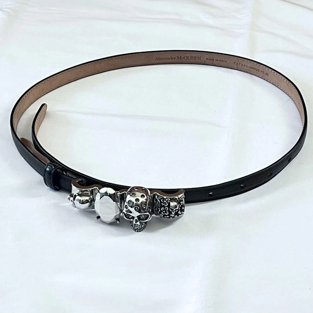 Alexander McQueen — Alexander McQueen Kunckle embellished Skull Belt Black Leather 75 30