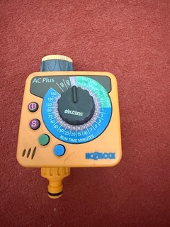 Hozelock AC Plus 2700 Electronic Watering System Timer