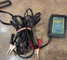 Deltran Battery Tender 12v Mains Charger 750ma Walligator Clips 021-0123