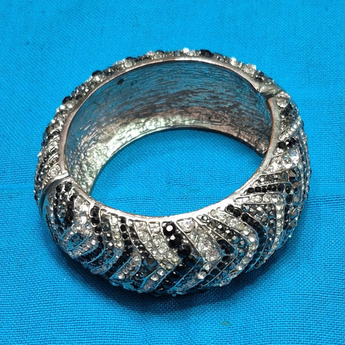 Silver Tone Hinged Bangle Bracelet Pavé-Set Clear Round Rhinestones