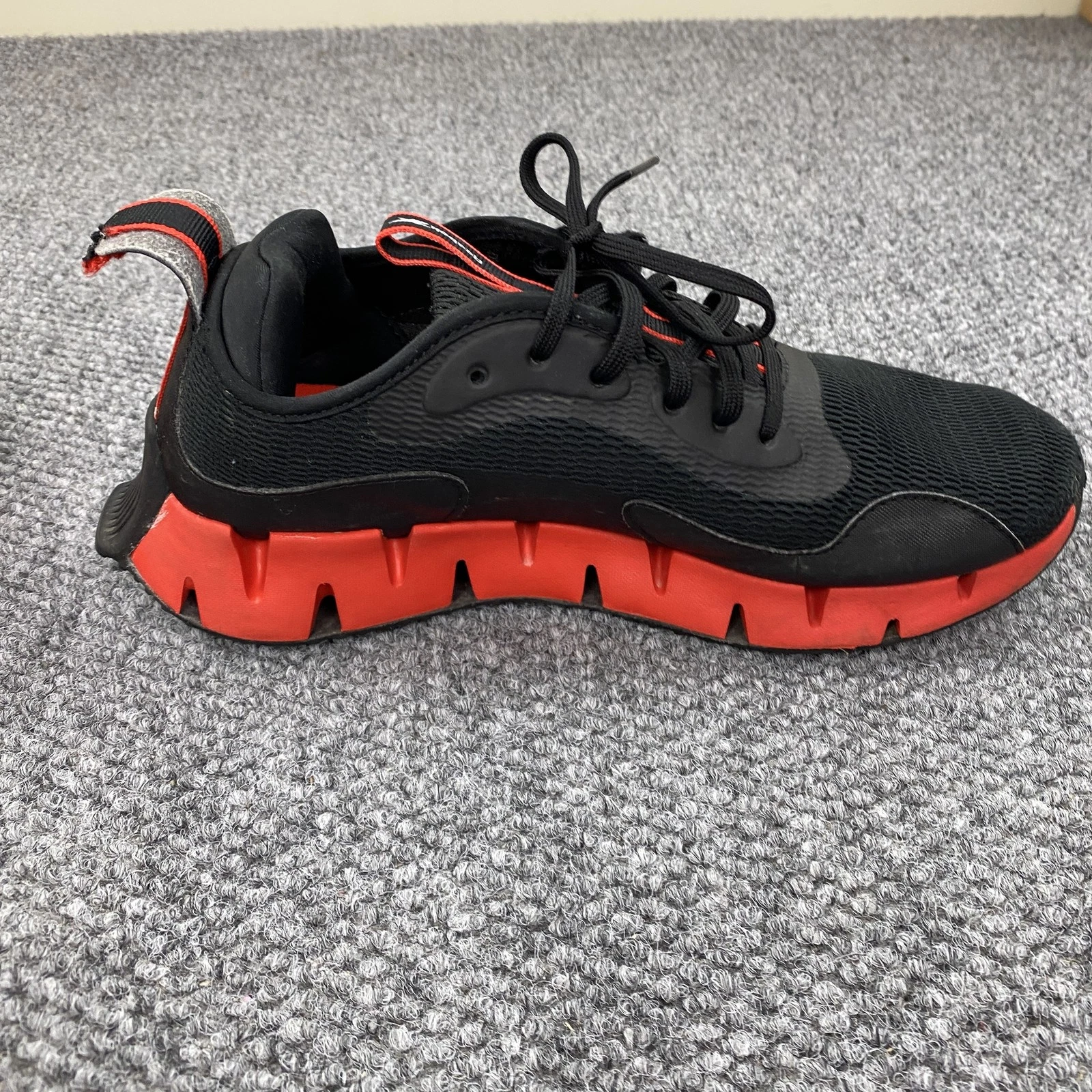 Scarpe Reebok Zig Kinetica II da uomo taglia 7 sneakers da corsa atletica FY5342