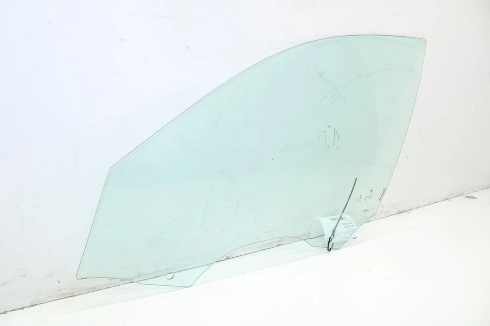 BMW 328I xDrive 2013-2016 SULEV puerta delantera izquierda ventana vidrio 51337259825 Foto 3 de 4