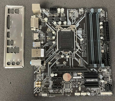 GIGABYTE Z370M DS3H LGA 1151 Intel Z370 HDMI Micro ATX Intel Motherboard