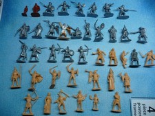 MEDIEVAL LOT # 32   MEDIEVAL RARE FIGURES DEAL LOT 1/32-1/30