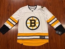 Ultimate Boston Bruins Collector and Super Fan Gift Guide 33