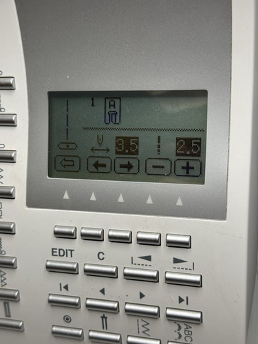 Singer Quantum Stylist 9960 Computerized Sewing Machine - Picture 15 of 24