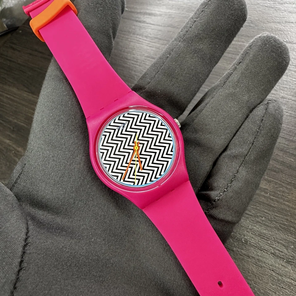 NEW✅ Swatch Women's Originals GP142 Pink Silicone Swiss Quartz Watch - Image 4 of 4